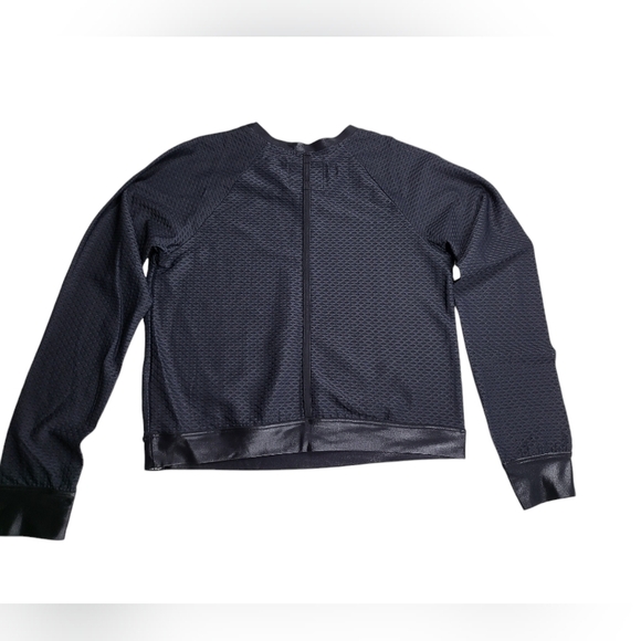 Koral Sofia Netz Pullover - Black - Picture 10 of 15